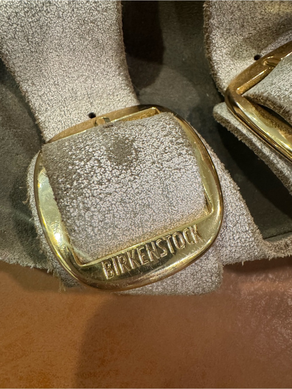 Birkenstock Arizona Sandals in Light Beige with Gold Buckles - Picture 7 of 7